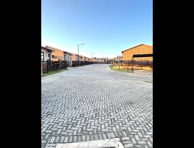 2 BEDROOM PROPERTY TO RENT IN GROBLERPARK